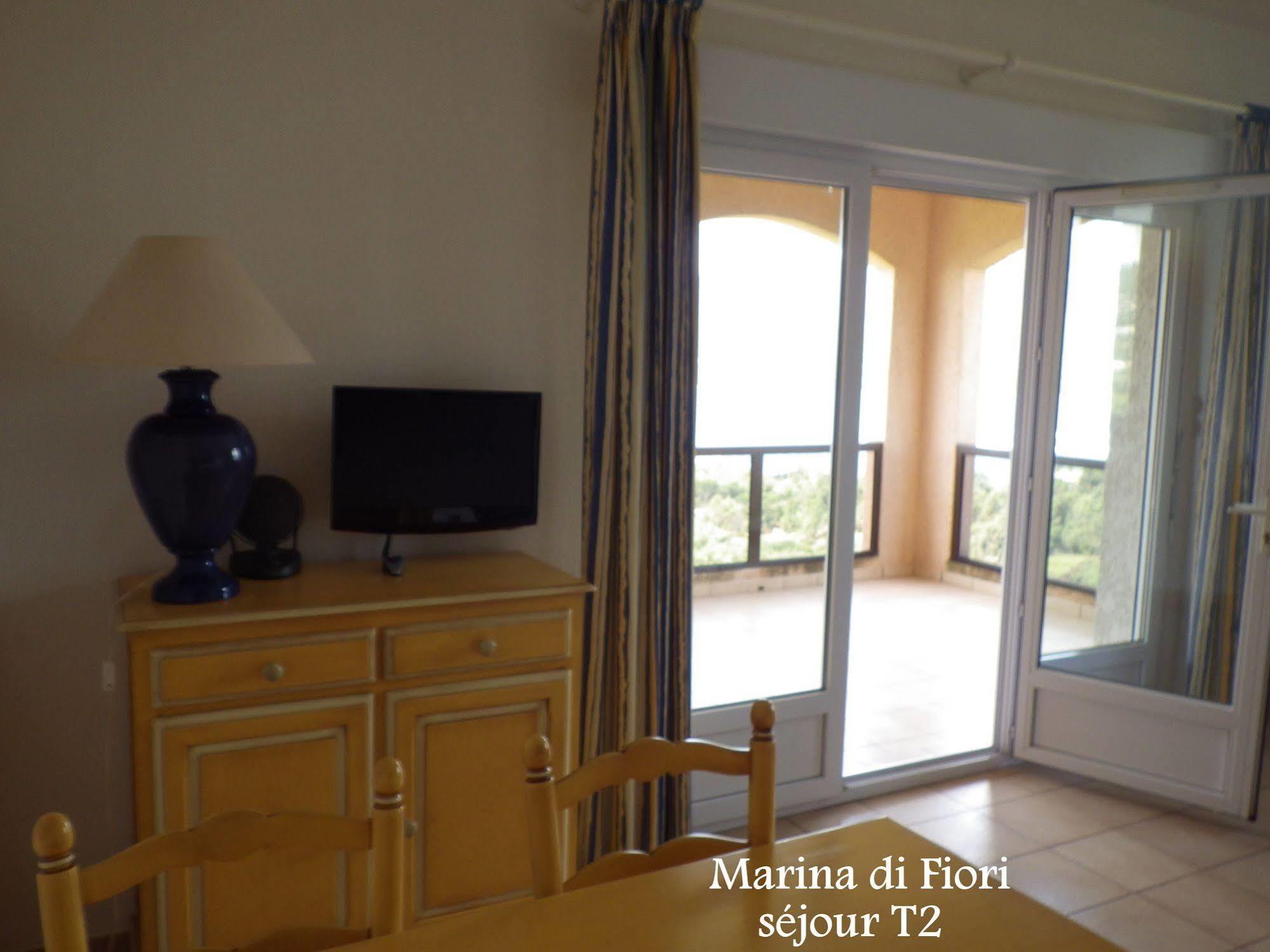Marina Di Fiori Apartment Propriano  Bagian luar foto
